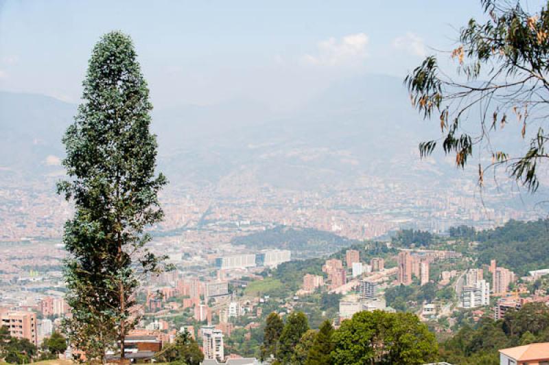 Panoramica de la Ciuda de Medellin, Antioquia, Col...