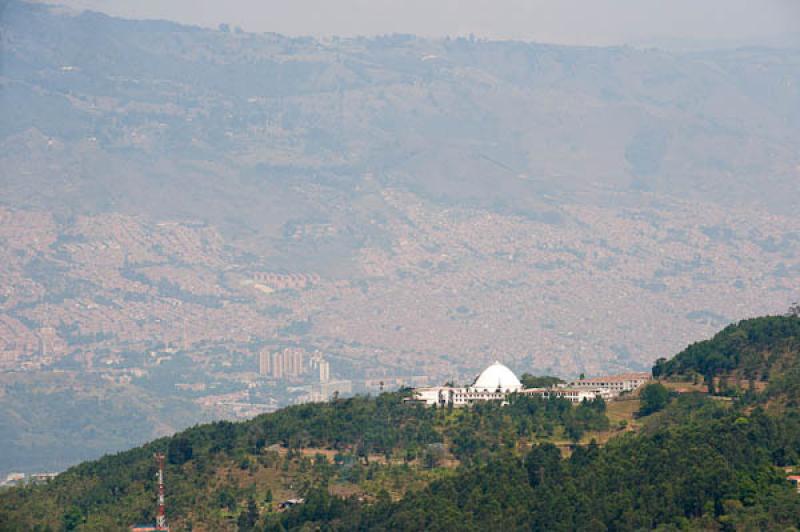 Panoramica de la Ciuda de Medellin, Antioquia, Col...