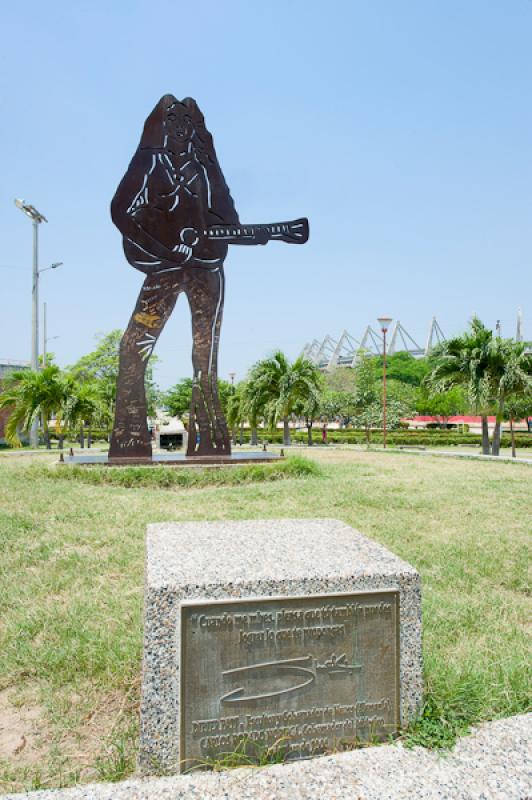 Escultura de Shakira, Parque Metropolitano, Barran...