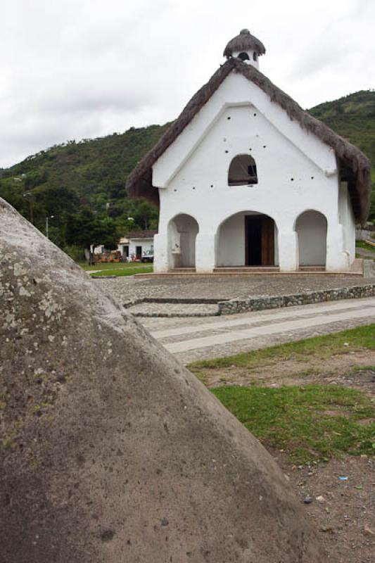 Iglesia de San Andres de Pisimbala, Parque Arqueol...