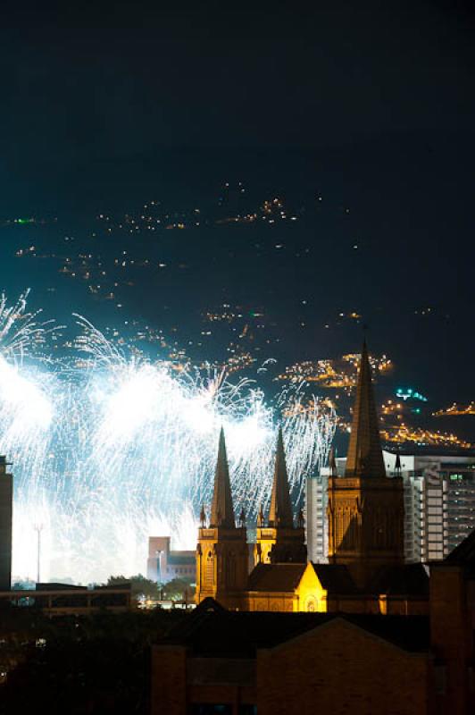 Bicentenario de la Independencia de Colombia, Igle...