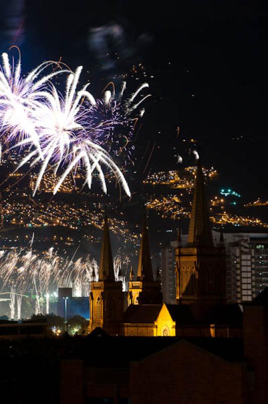 Bicentenario de la Independencia de Colombia, Igle...