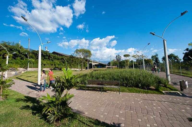 Parque los Colores, Ciudad del Rio, Medellin, Anti...