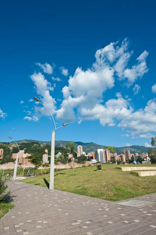 Parque los Colores, Ciudad del Rio, Medellin, Anti...