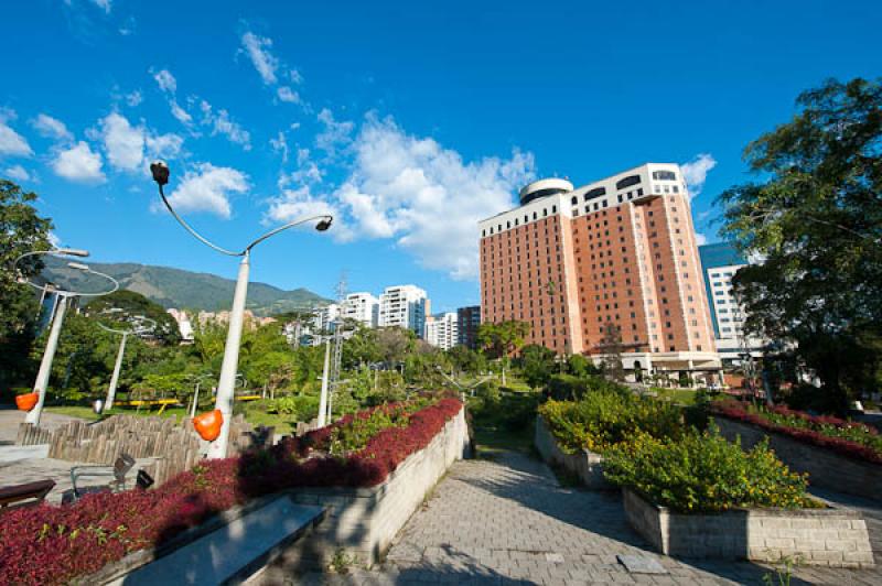 Parque Lineal La Presidenta, El Poblado, Medellin,...