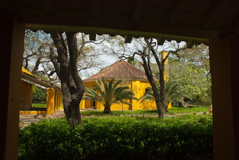 Antiguo Ingenio, Destileria, Quinta de San Pedro A...