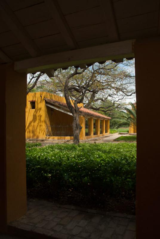 Caballeriza, Hacienda Florida de San Pedro Alejand...