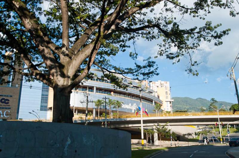 Centro Comercial Santafe, El Poblado, Medellin, An...