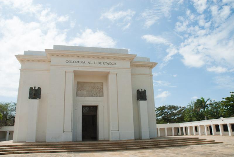 Altar de la Patria, Quinta de San Pedro Alejandrin...