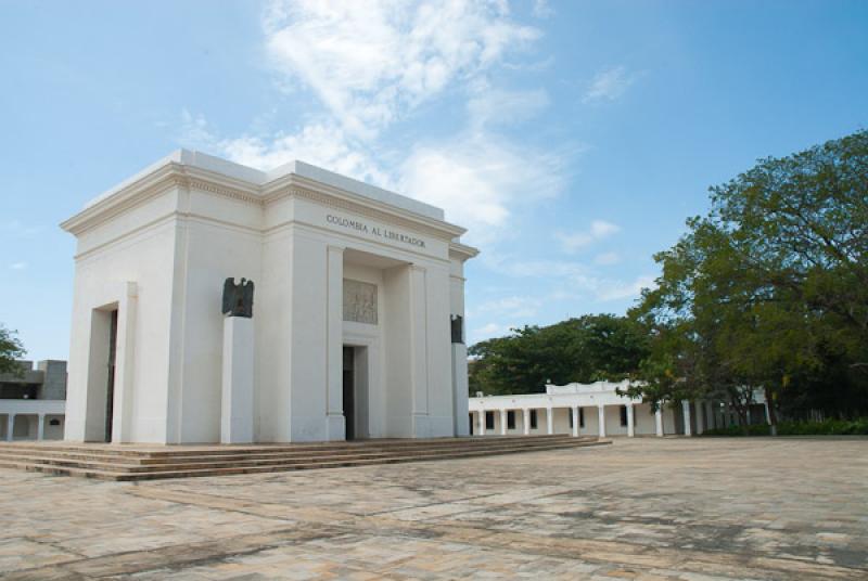 Altar de la Patria, Quinta de San Pedro Alejandrin...