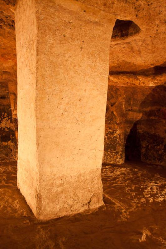 Camara Funeraria, Parque Arqueologico de Tierraden...