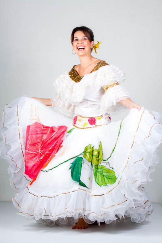 Bailarina de Bambuco