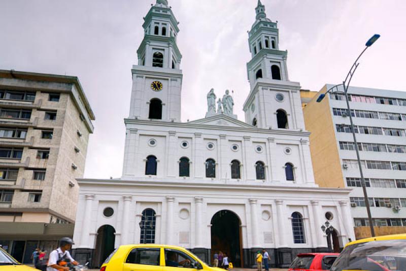 Catedral de la Sagrada Familia, Bucaramanga, Santa...