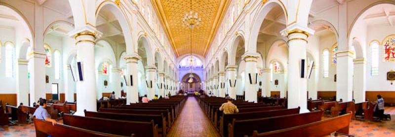 Catedral de la Sagrada Familia, Bucaramanga, Santa...