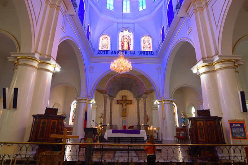 Catedral de la Sagrada Familia, Bucaramanga, Santa...