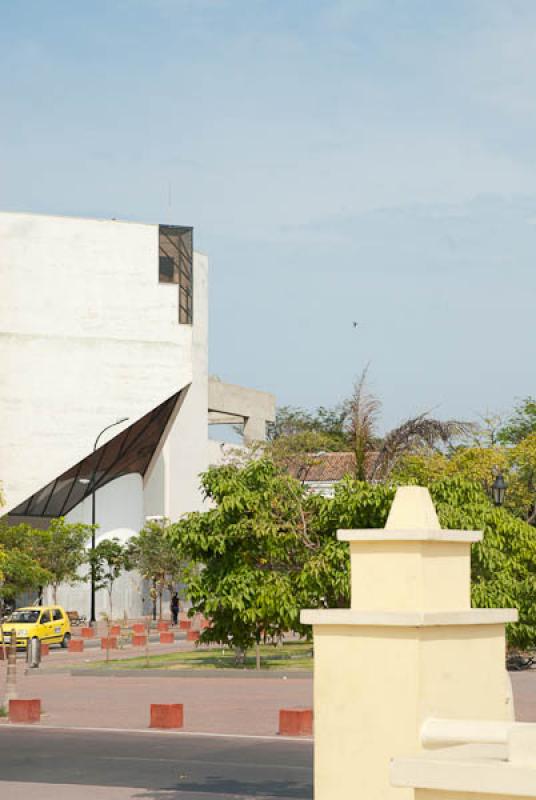 Centro Cultural del Banco de la Republica, Santa M...