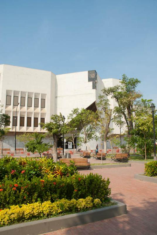 Centro Cultural del Banco de la Republica, Santa M...