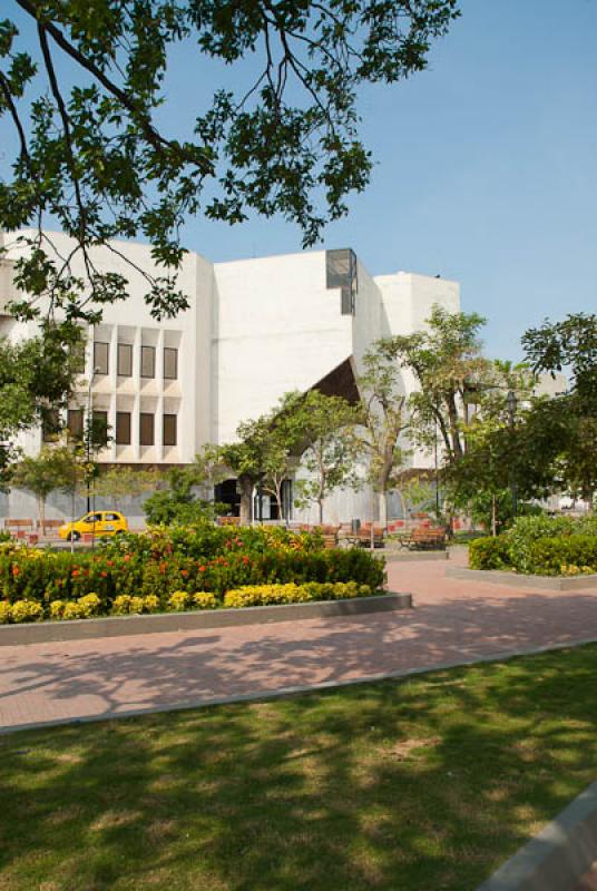 Centro Cultural del Banco de la Republica, Santa M...