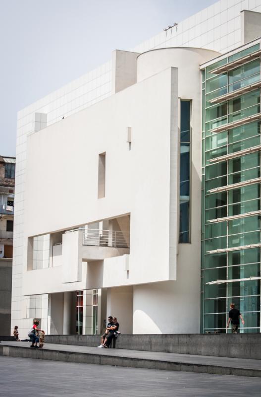 Museo de Arte Contemporaneo Macba, Barcelona, Cata...