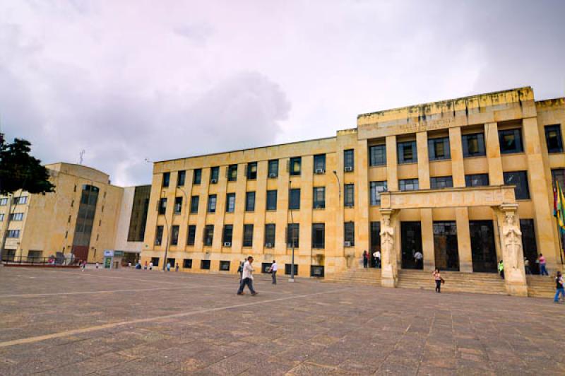 Palacio de Justicia, Plaza Civica Luis Carlos Gala...