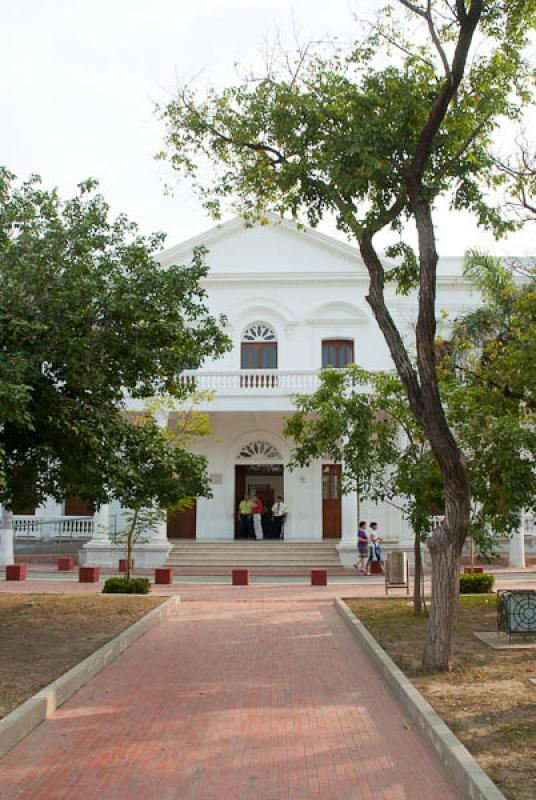 Palacio de Justicia, Parque Santander, Santa Marta...