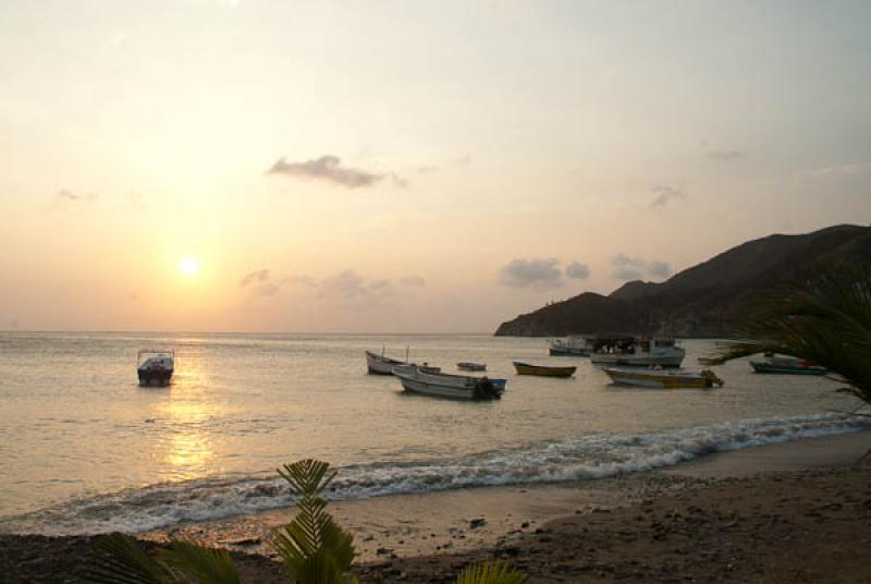 Ocaso en Taganga, Santa Marta, Magdalena, Colombia