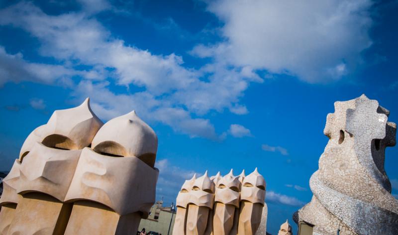 Azotea y Chimeneas de la Casa Mila, Barcelona, Cat...