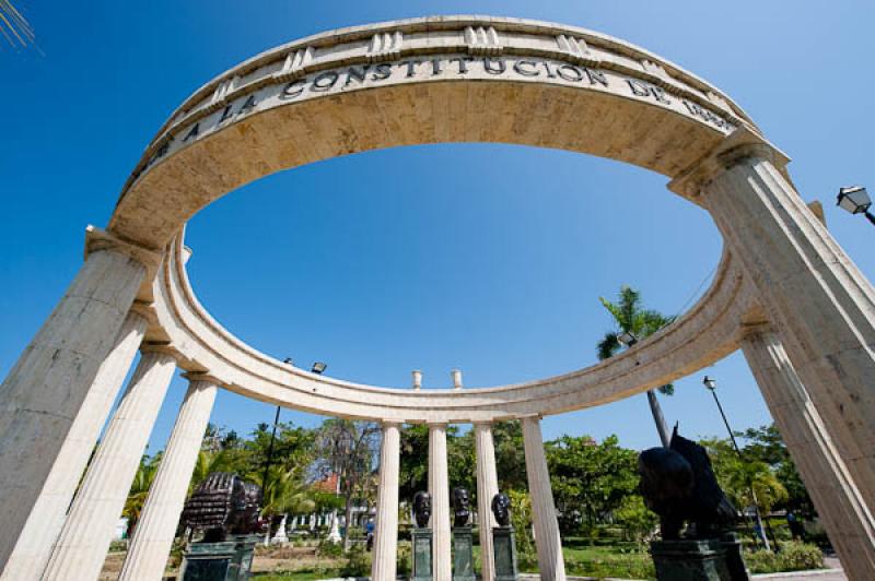 Homenaje a la Constitucion de 1886, Barrio El Cabr...