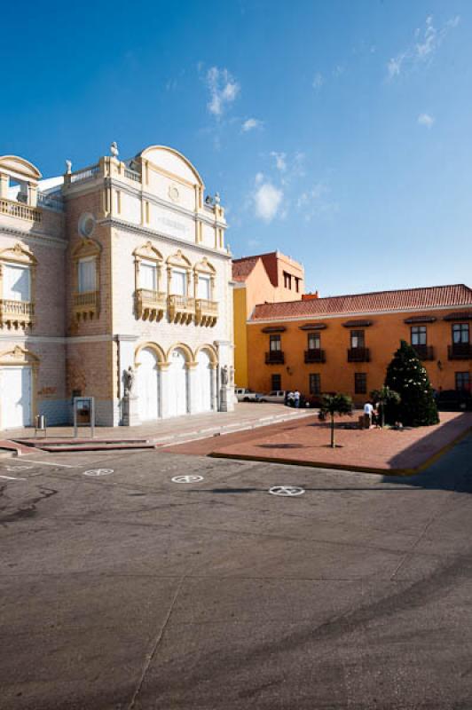 Teatro Heredia Adolfo Mejia, Ciudad Amurallada, Ca...