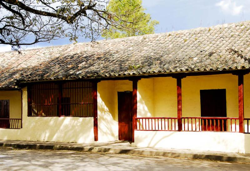 Arquitectura Tradicional, Carmen de Carupa, Provin...