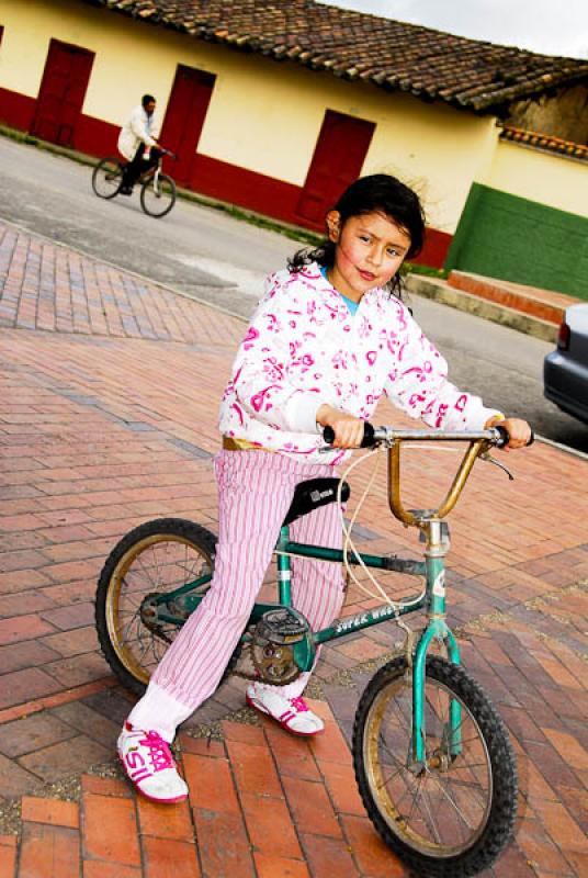 NiÃ±a Jugando, Carmen de Carupa, Provincia del V...