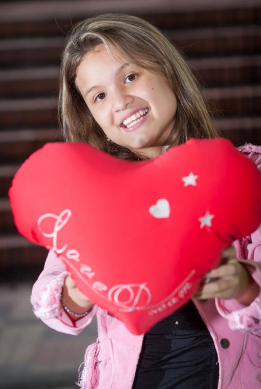 Niña con Corazon