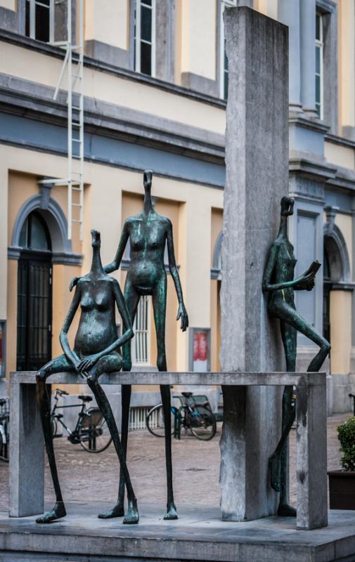 Escultura en la Ciudad de Brujas, Belgica, Brucela...