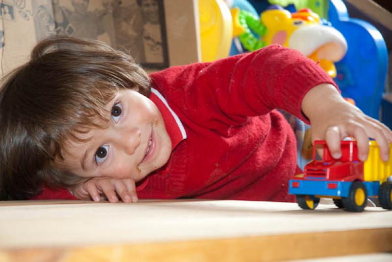 NiÃ±o Jugando