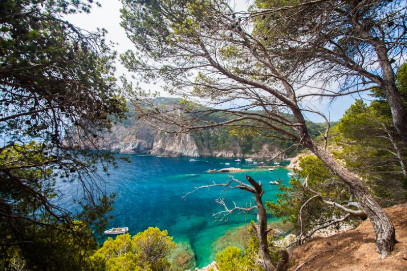 Playa de Cala, Costa Brava, Girona, Cataluña, Esp...