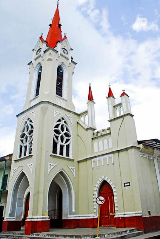 Iglesia San Miguel, Girardot, Provicia del Alto Ma...