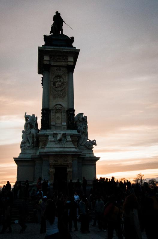 Monument a Alfonso XII en el Parque del Retiro, Ma...