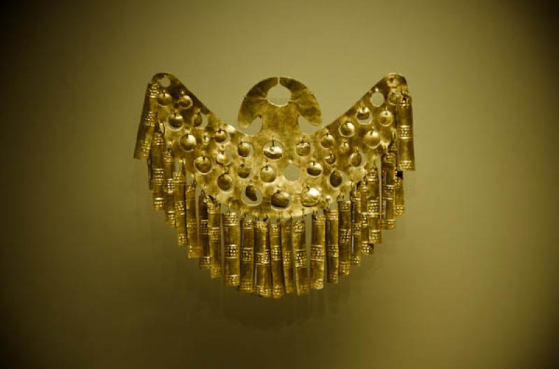 Colgantes de Orejera, Museo del Oro, Bogota, Cundi...