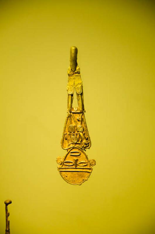 Figura Votiva Tumbaga, Museo del Oro, Bogota, Cund...