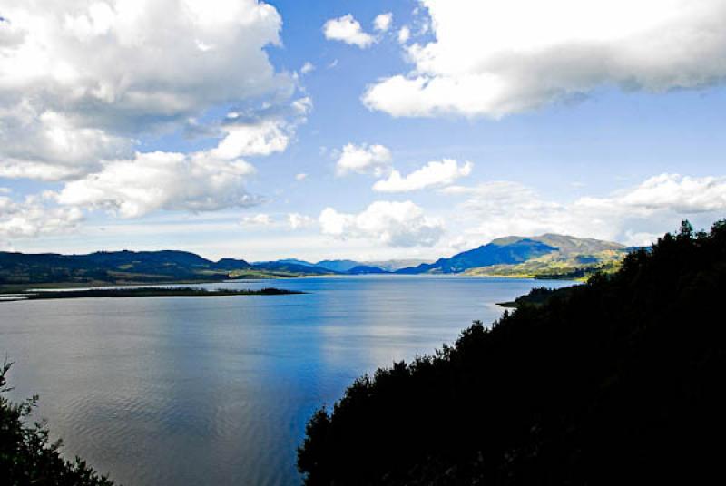 Embalse del Tomine, Guatavita, Guavio, Cundinamarc...