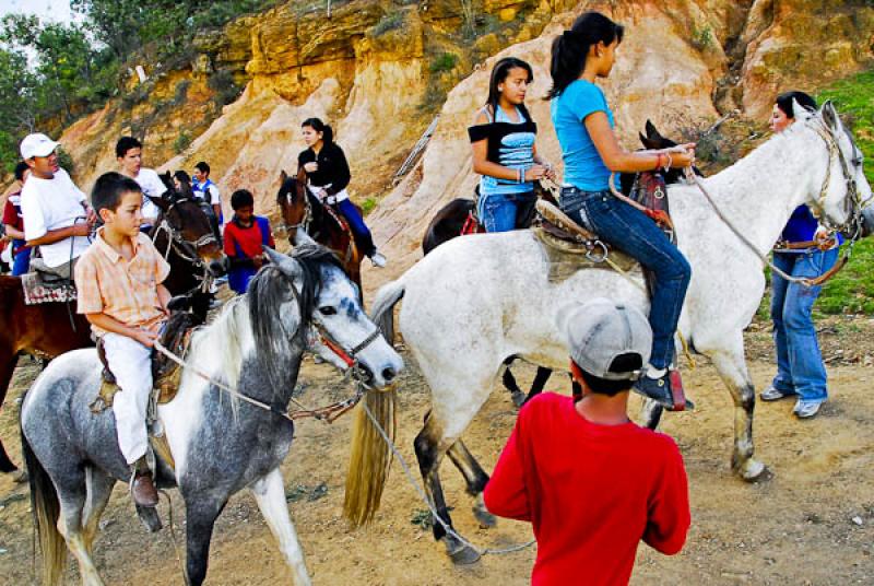 Cabalgata en Guatavita, Guavio, Cundinamarca, Colo...