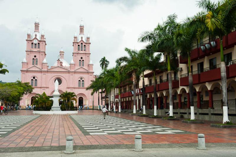 Basilica Menor del SeÃ±or de los Milagros de Bug...