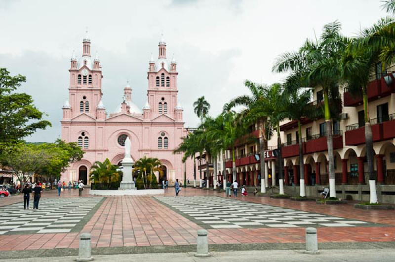 Basilica Menor del SeÃ±or de los Milagros de Bug...