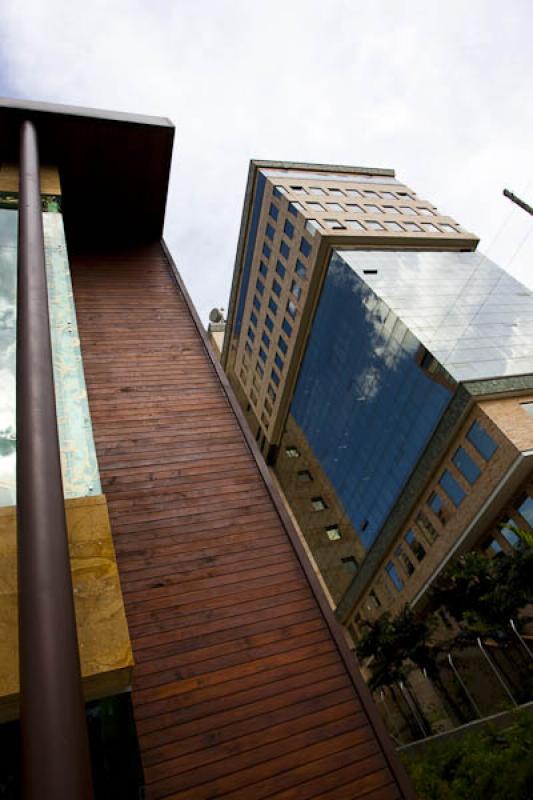 Centro Comercial La Strada, El Poblado, Medellin, ...