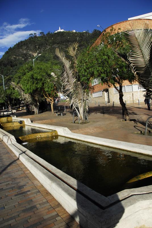 Eje Ambiental, Avenida Jimenez de Quesada, Bogota,...