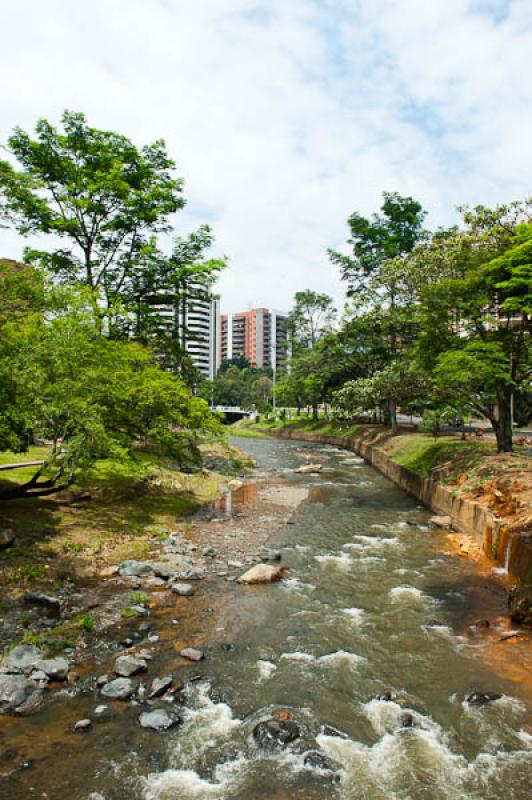 Rio Cali, Cali, Santiago de Cali, Valle del Cauca,...