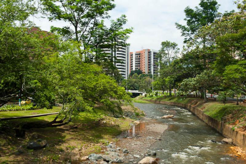 Rio Cali, Cali, Santiago de Cali, Valle del Cauca,...