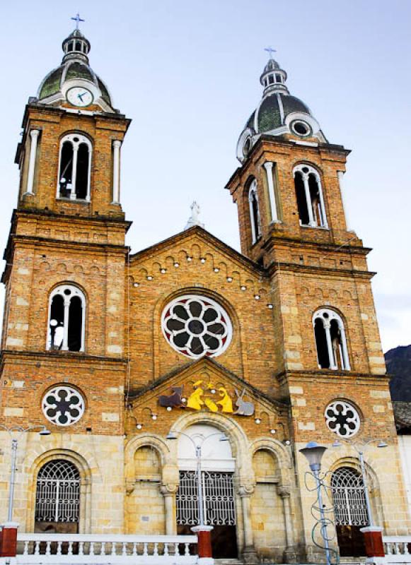 Iglesia Inmaculada Concepcion, Sesquile, Provincia...