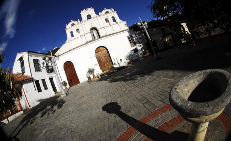 Iglesia Nuestra SeÃ±ora de las Aguas, La Candela...