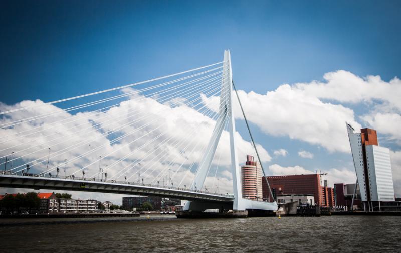 Puente de Erasmusbrug, Rotterdam, Holanda, Paises ...